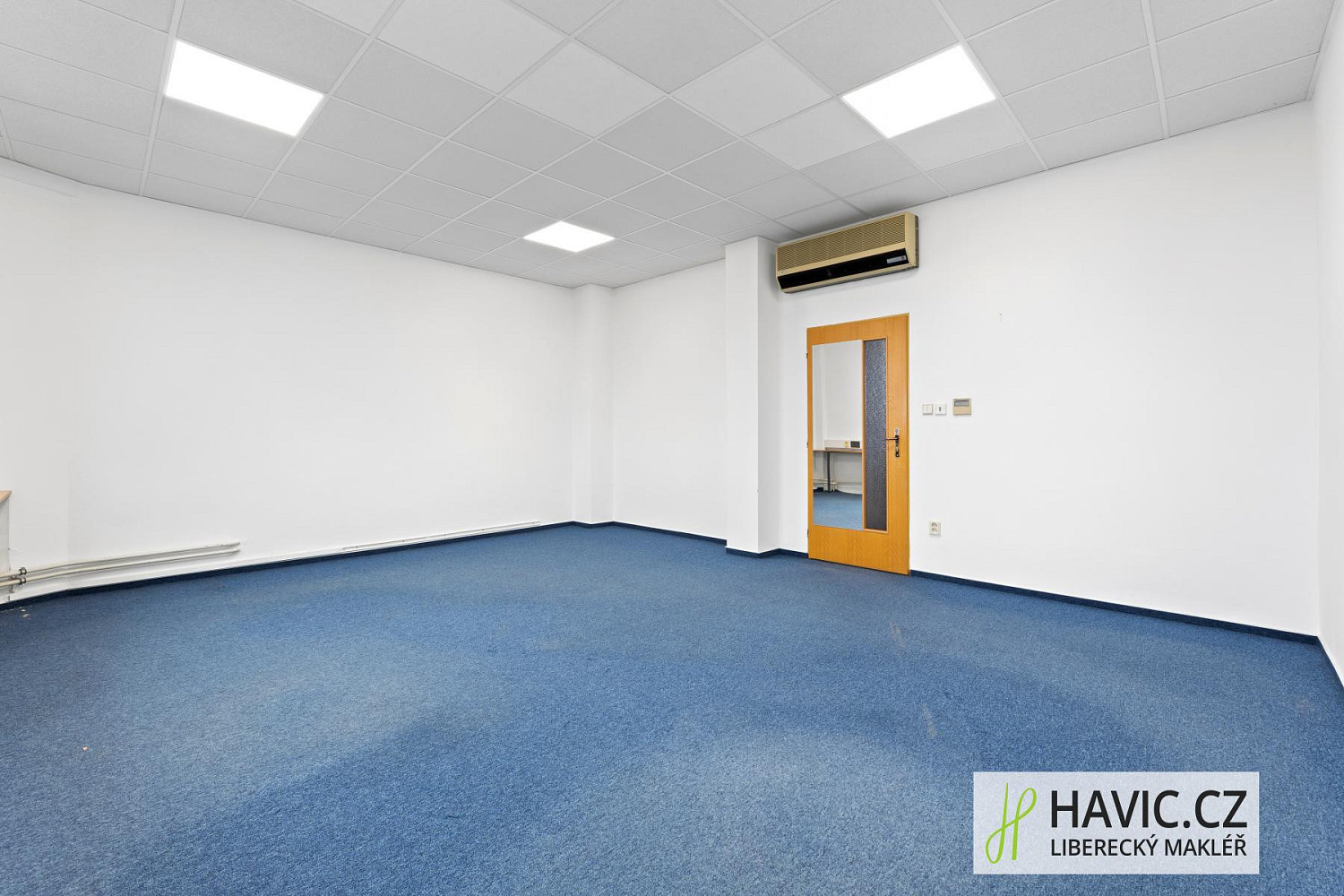 Pronájem kanceláře 21 m² – fotografie 3