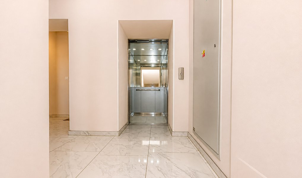 Prodej bytu 1+kk 28 m², Praha – náhled fotky 8