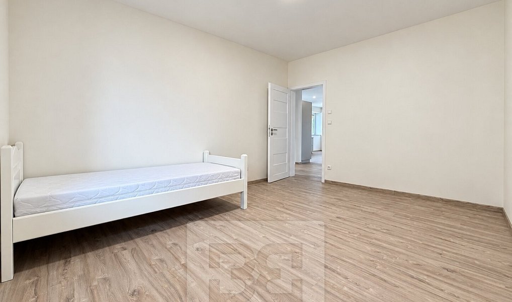 Pronájem domu 130 m² s pozemkem 200 m², Dolní Dunajovice – náhled fotky 10