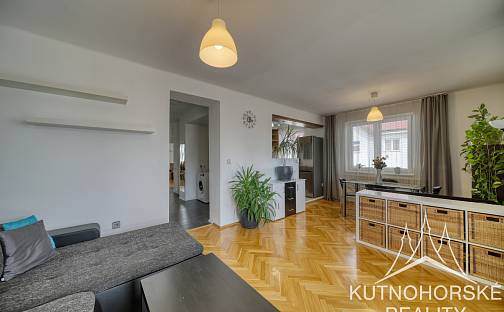 Prodej bytu 3+kk 68 m², Husova, Nymburk