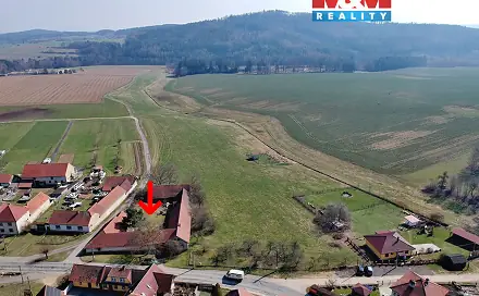 Prodej domu 510 m² s pozemkem 9 635 m², Chlum, okres Benešov