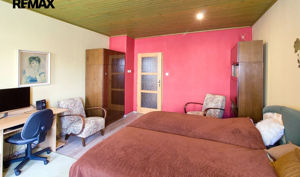 Prodej domu 210 m² s pozemkem 402 m², Černovice – náhled fotky 21