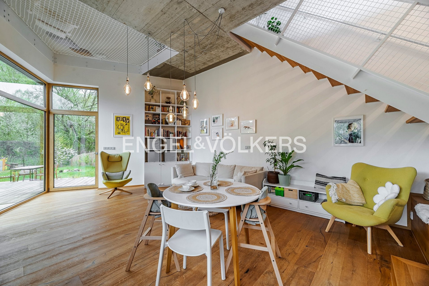 Prodej domu 135 m² s pozemkem 339 m²