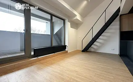 Pronájem bytu 1+kk 43 m²
