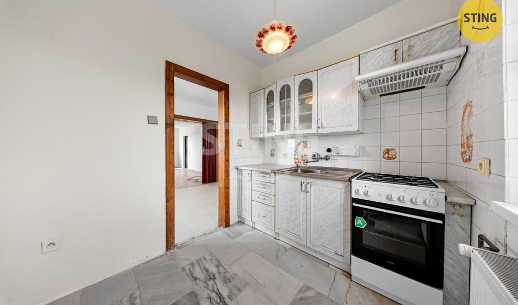 Prodej domu 220 m² s pozemkem 689 m², Dolní Lhota – náhled fotky 17