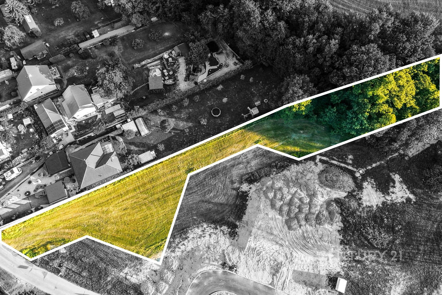 Prodej stavebního pozemku 2 918 m² – fotografie 2