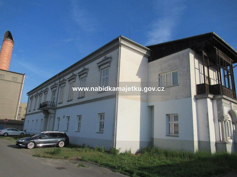 Prodej kanceláře 1 250 m² – fotografie 2