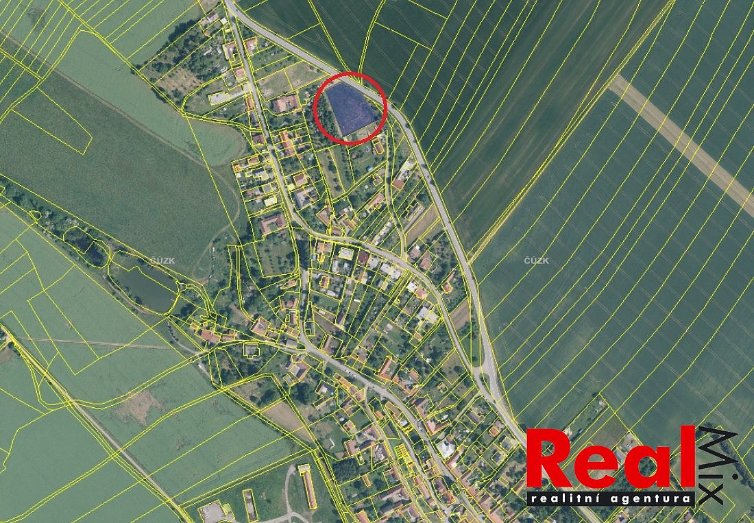 Prodej stavebního pozemku 3 053 m² – fotografie 4