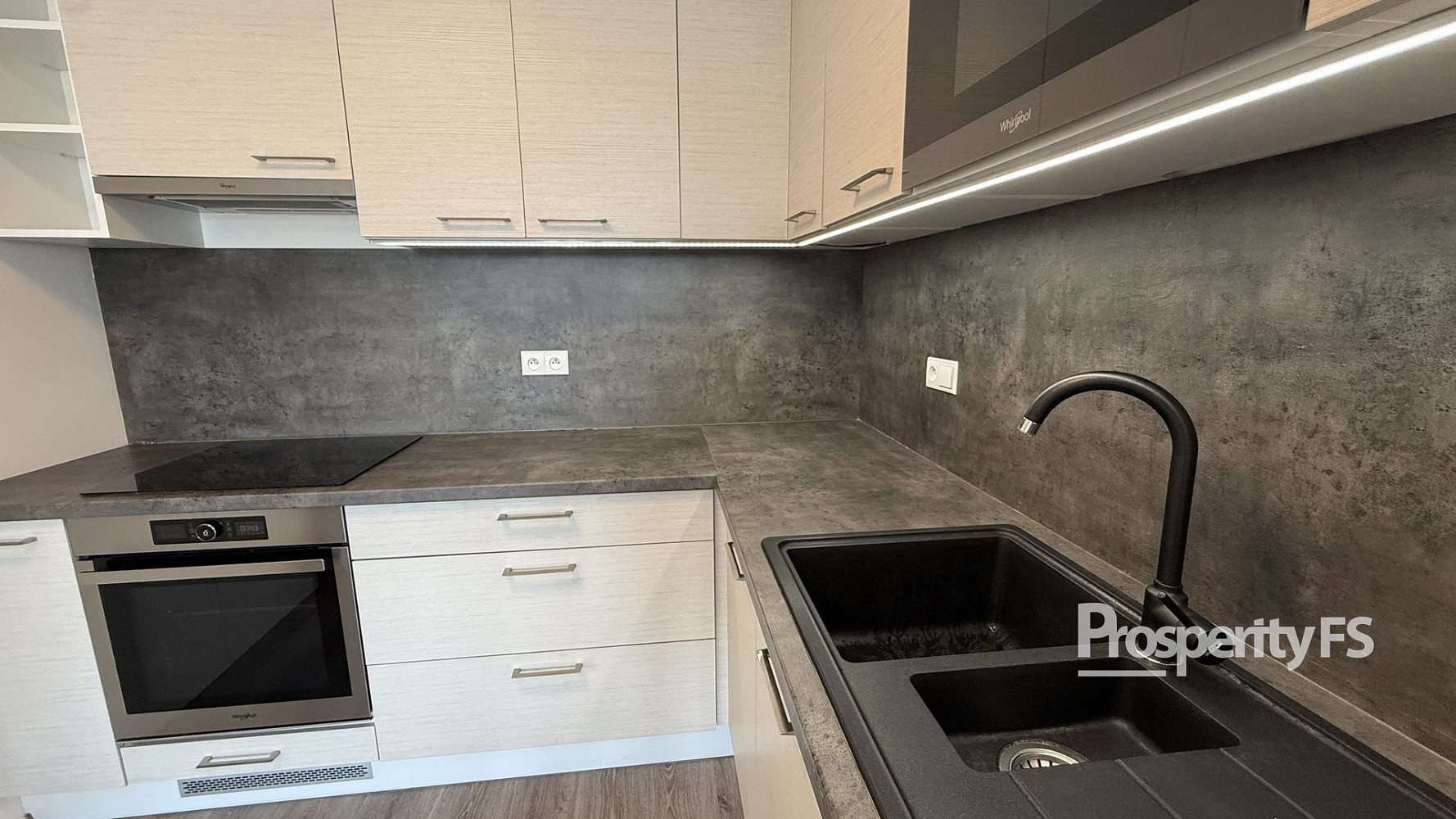 Pronájem bytu 2+kk 54 m²