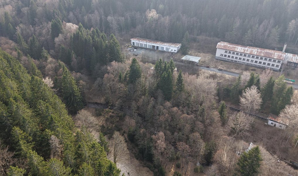 Prodej stavebního pozemku 1 000 m², Hamry – náhled fotky 2