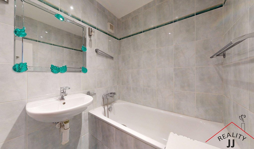 Prodej bytu 3+1 74 m², Praha – náhled fotky 24
