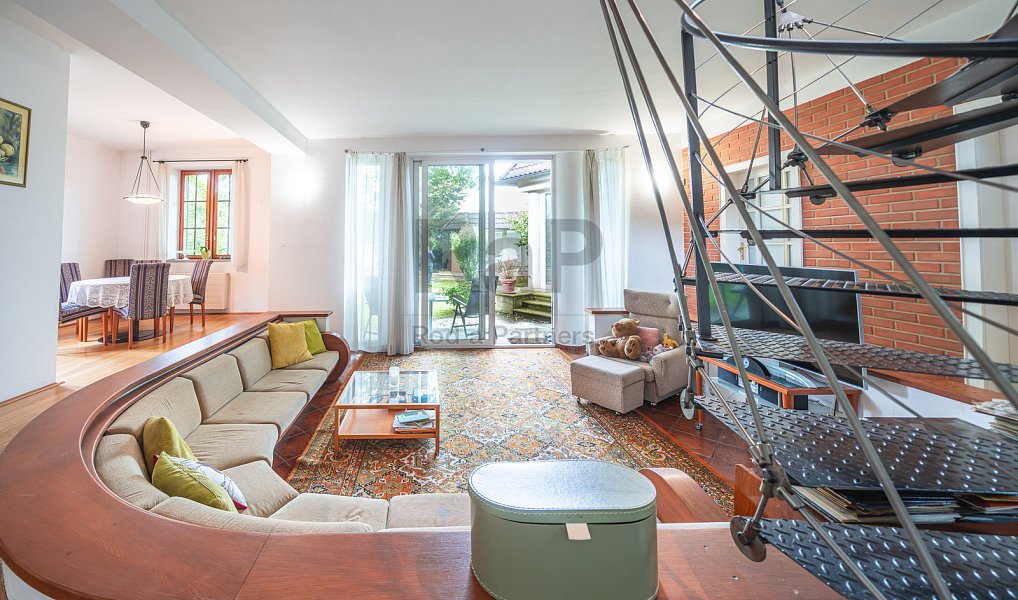 Prodej domu 161 m² s pozemkem 641 m², Praha – náhled fotky 6