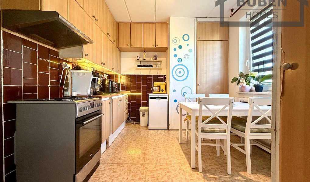Prodej bytu 3+1 60 m², Tachov – náhled fotky 2