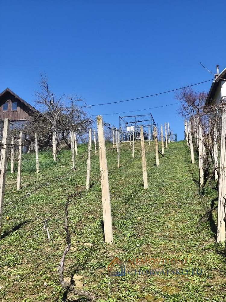 Prodej stavebního pozemku 668 m² - Widok 5
