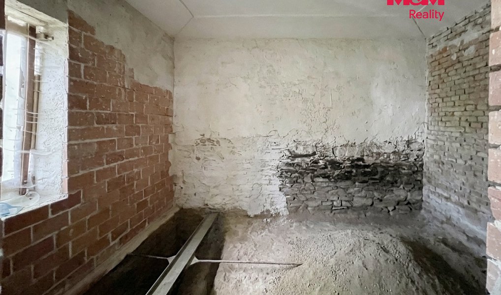 Prodej domu 750 m² s pozemkem 16 025 m², Kostelec nad Černými lesy – náhled fotky 29