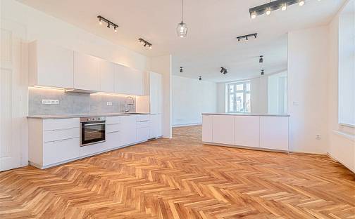 Pronájem bytu 3+1 114 m², nám. Edmunda Husserla, Prostějov