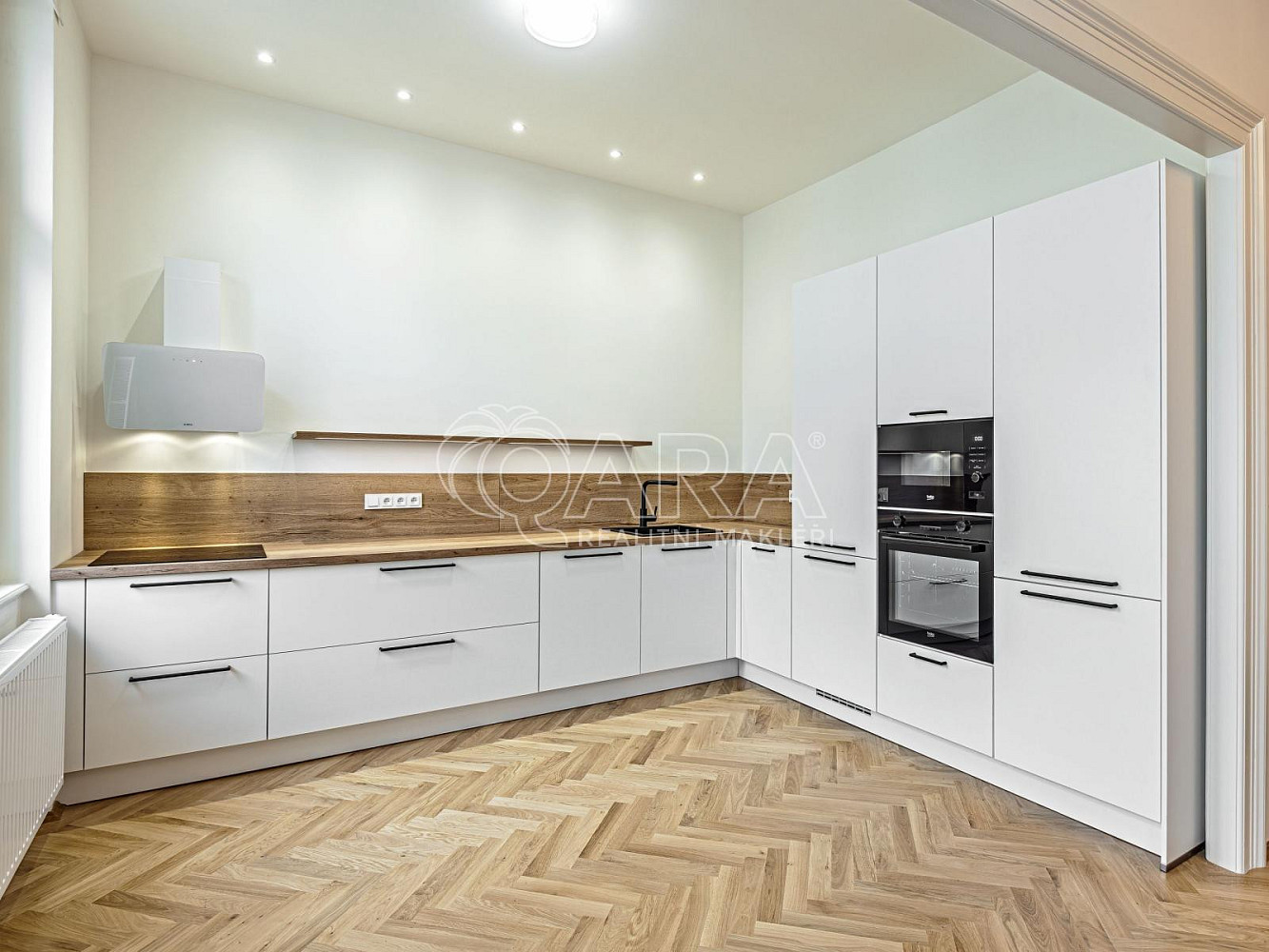 Pronájem bytu 2+kk 76 m²
