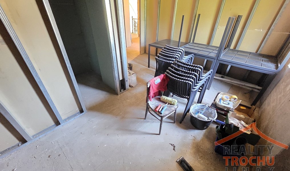 Prodej domu 390 m² s pozemkem 2 700 m², Meziměstí – náhled fotky 21