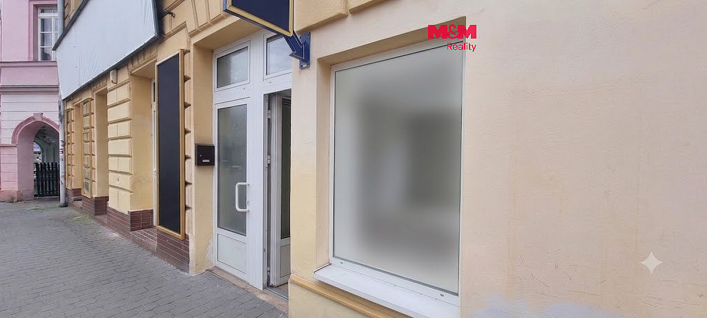 Pronájem obchodních prostor 30 m²