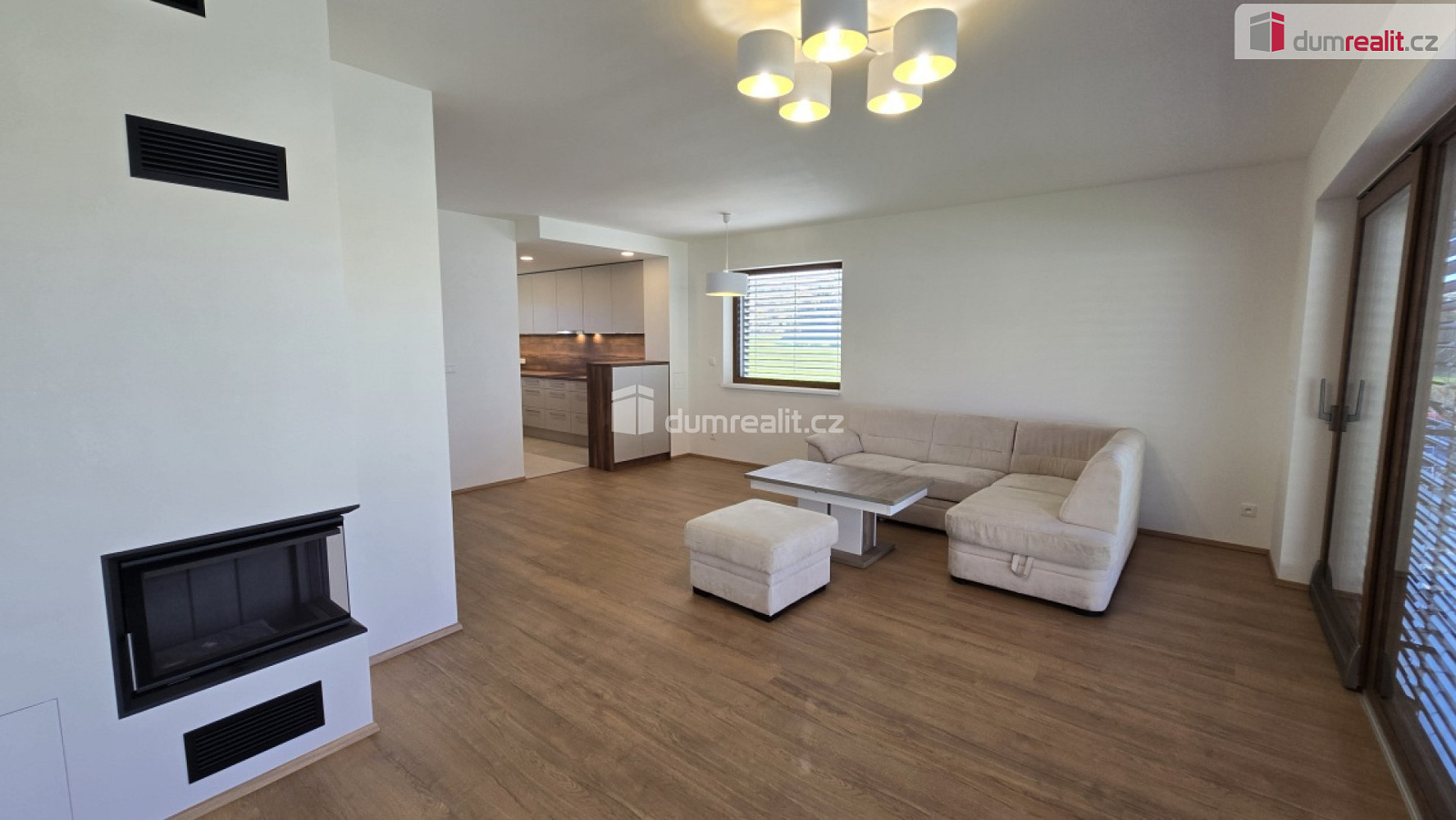 Prodej domu 106 m² s pozemkem 102 m² — photo 2