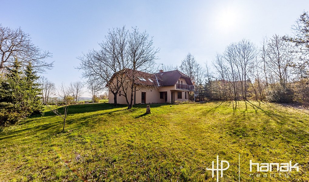 Prodej domu 259 m² s pozemkem 2 016 m², Strančice – náhled fotky 29