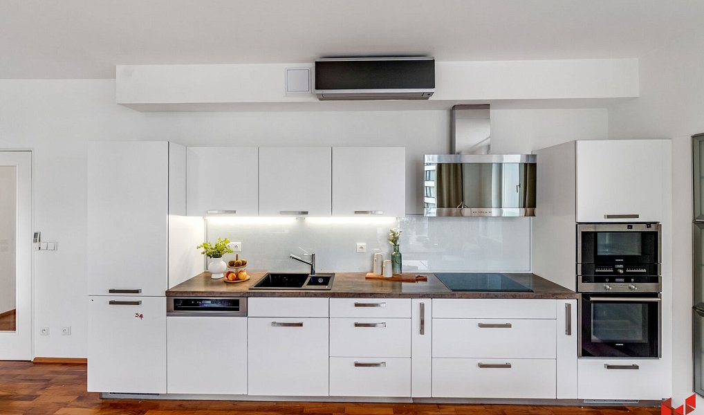 Prodej bytu 3+kk 92 m², Praha – náhled fotky 8