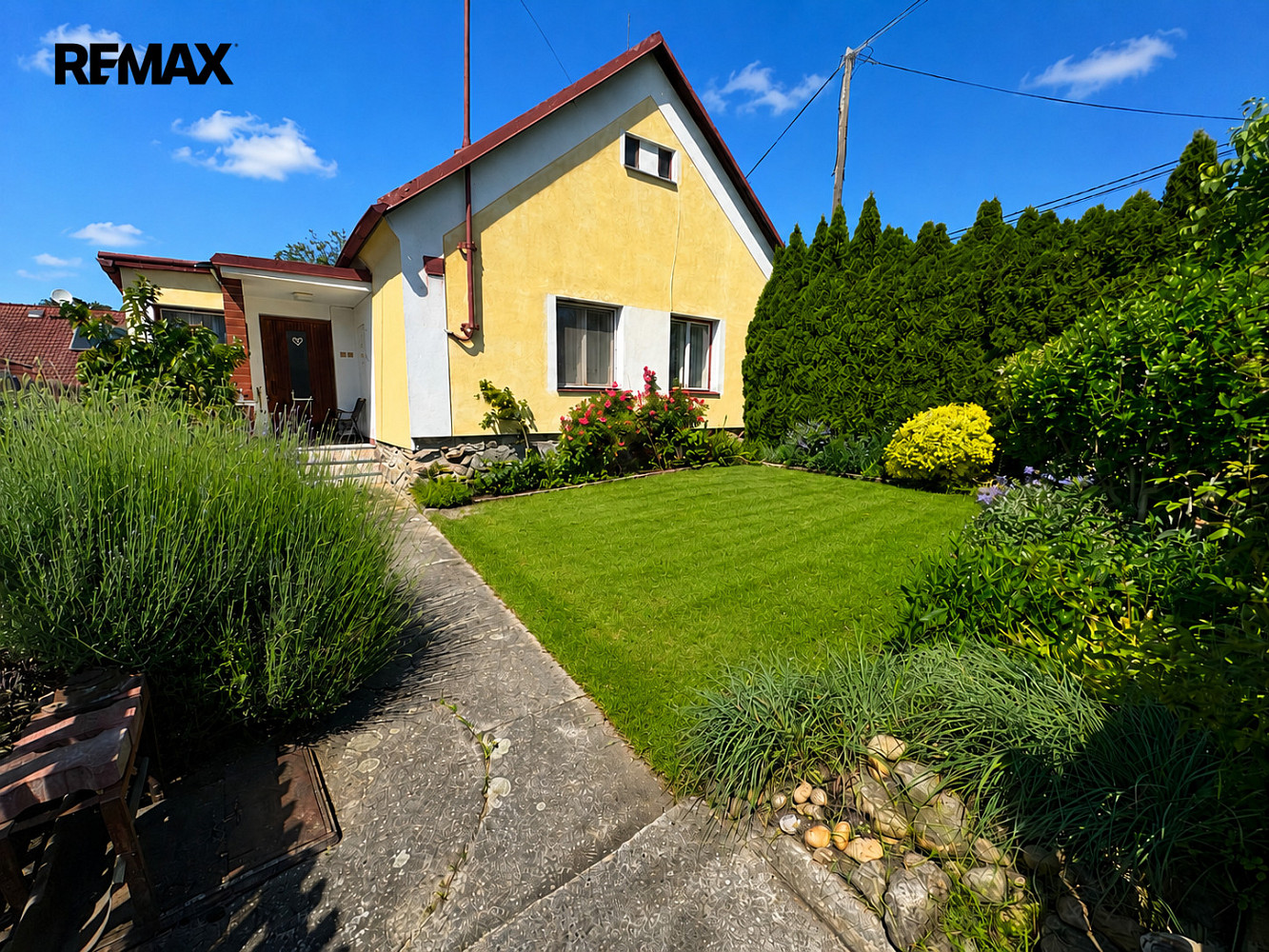 Prodej domu 103 m² s pozemkem 385 m²