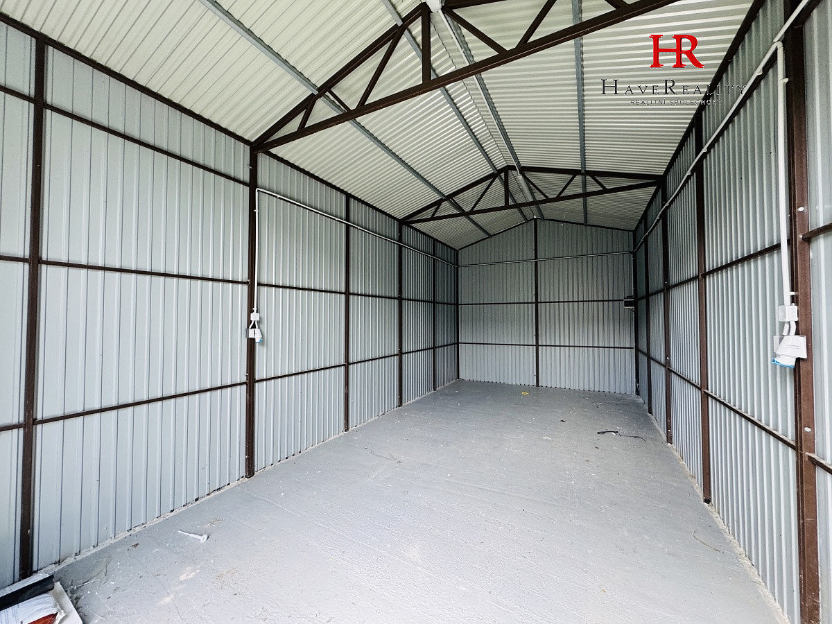 Pronájem samostatné garáže 35 m² v Benešově. – pohled 3