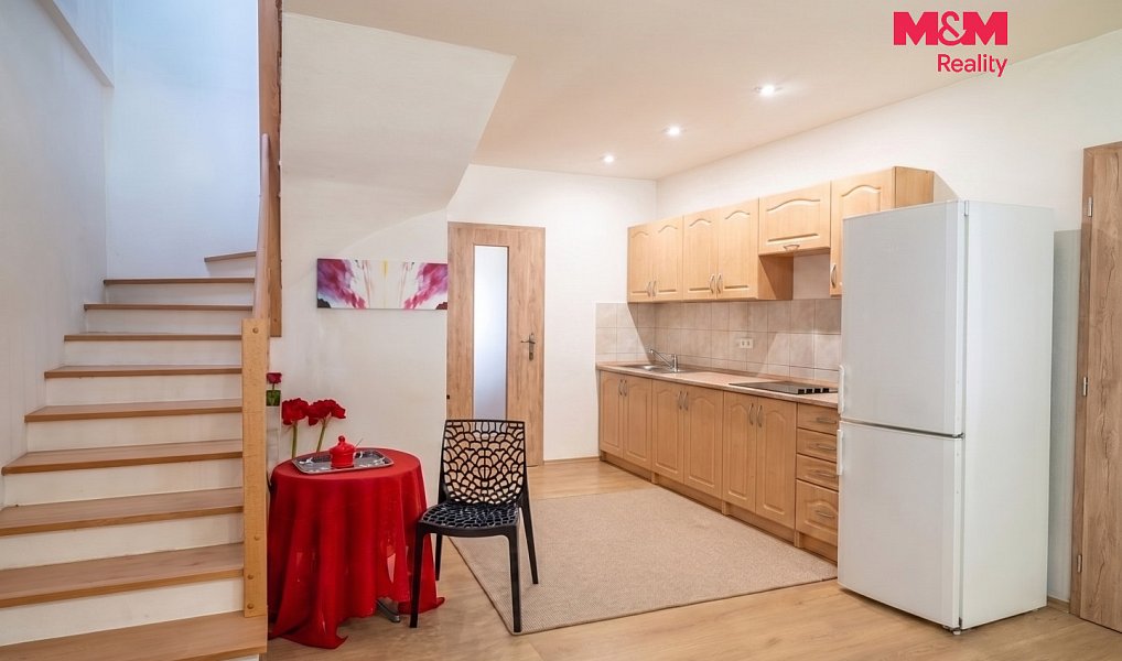 Prodej chaty/chalupy 187 m² s pozemkem 1 270 m², Svatá Maří – náhled fotky 29