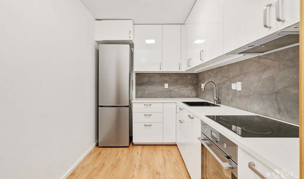 Pronájem domu 324 m² s pozemkem 287 m², Praha – náhled fotky 5