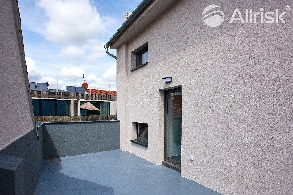 Prodej bytu 2+1 60 m² — photo 3