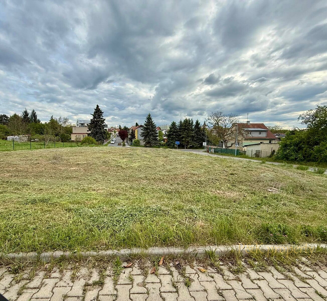 Prodej stavebního pozemku 1 161 m² – fotografie 3