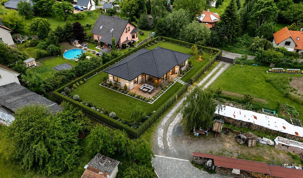 Prodej stavebního pozemku 1 135 m², Chocerady – náhled fotky 6