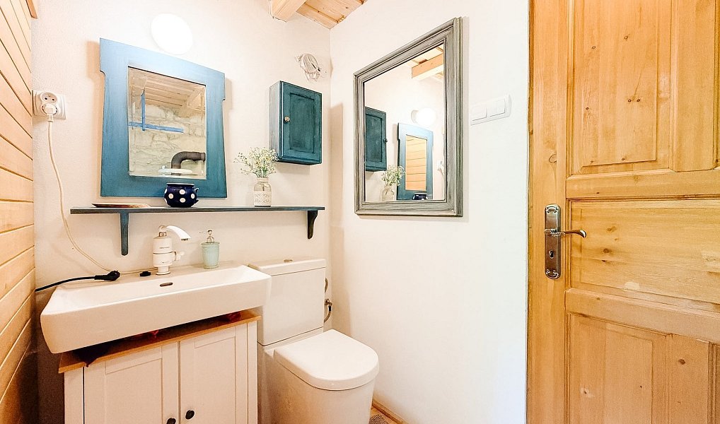 Prodej domu 117 m² s pozemkem 1 375 m², Karle – náhled fotky 13