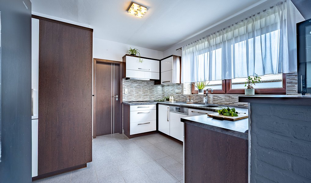 Prodej domu 155 m² s pozemkem 737 m², Rožďalovice – náhled fotky 4