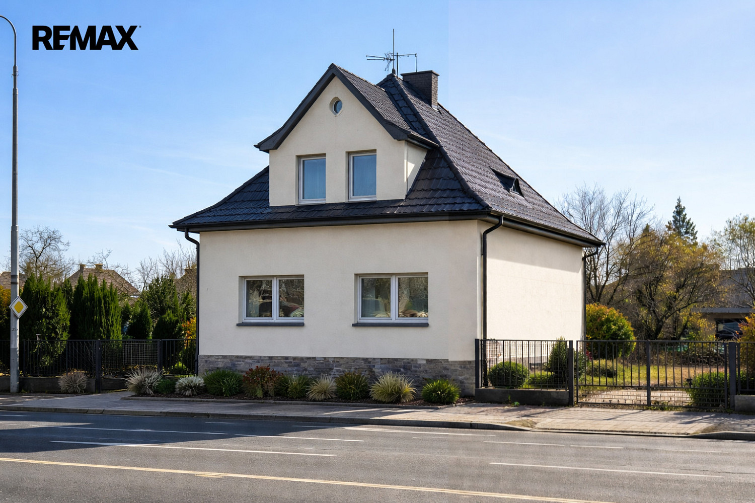 Prodej obchodních prostor 175 m²