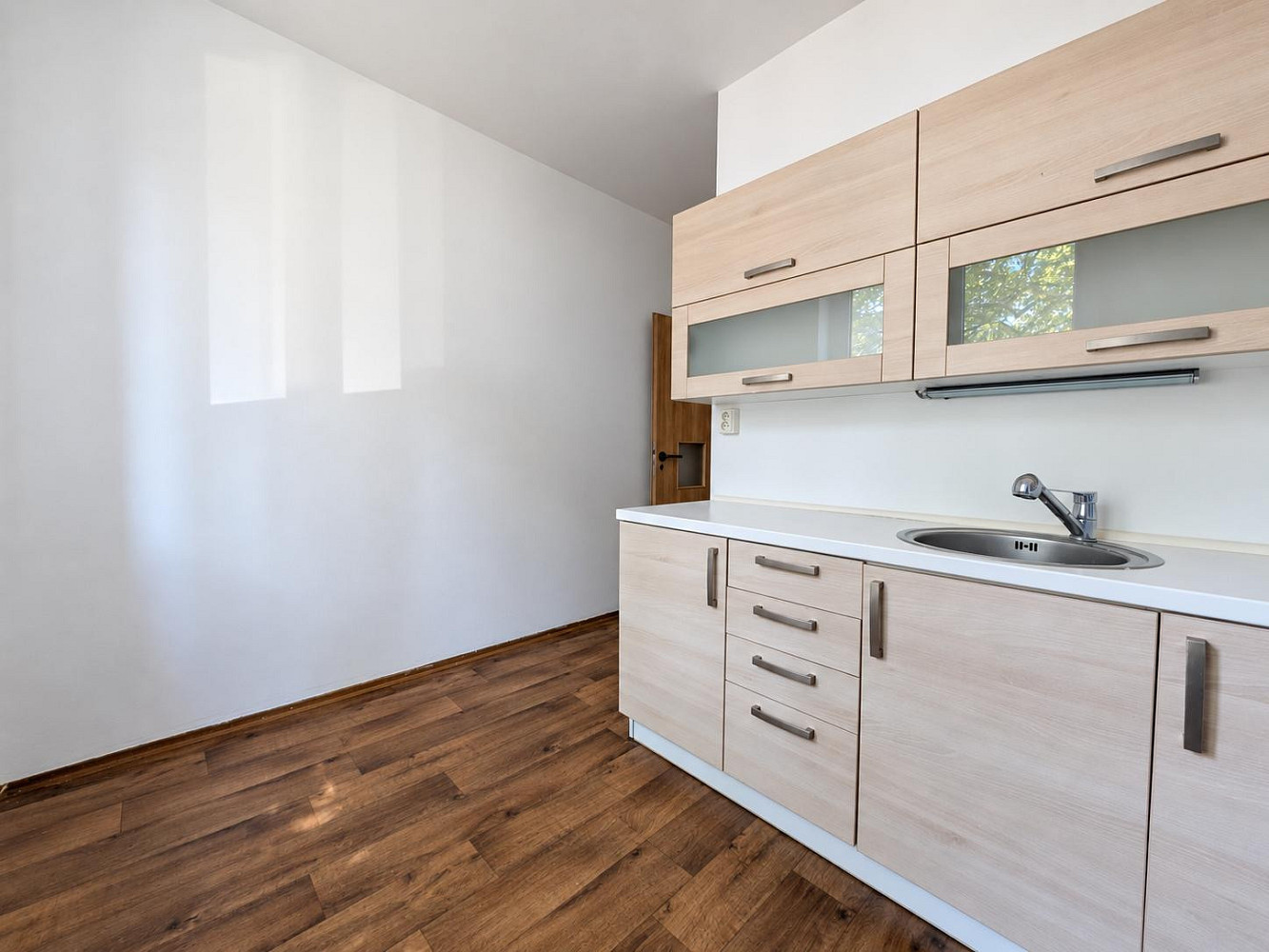 Pronájem bytu 2+1 51 m² – fotografie 2