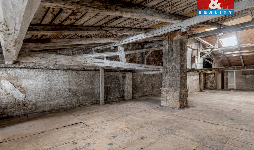 Prodej nájemního domu, činžáku 300 m², Frýdek-Místek – náhled fotky 9