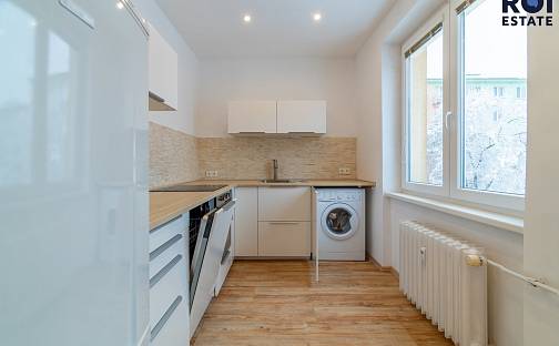 Pronájem bytu 2+kk 54 m², Jilemnického náměstí, Ostrava - Poruba