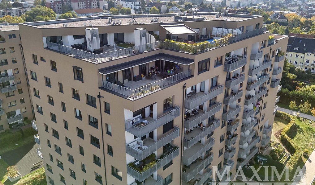 Prodej bytu 4+kk 104 m², Praha – náhled fotky 30