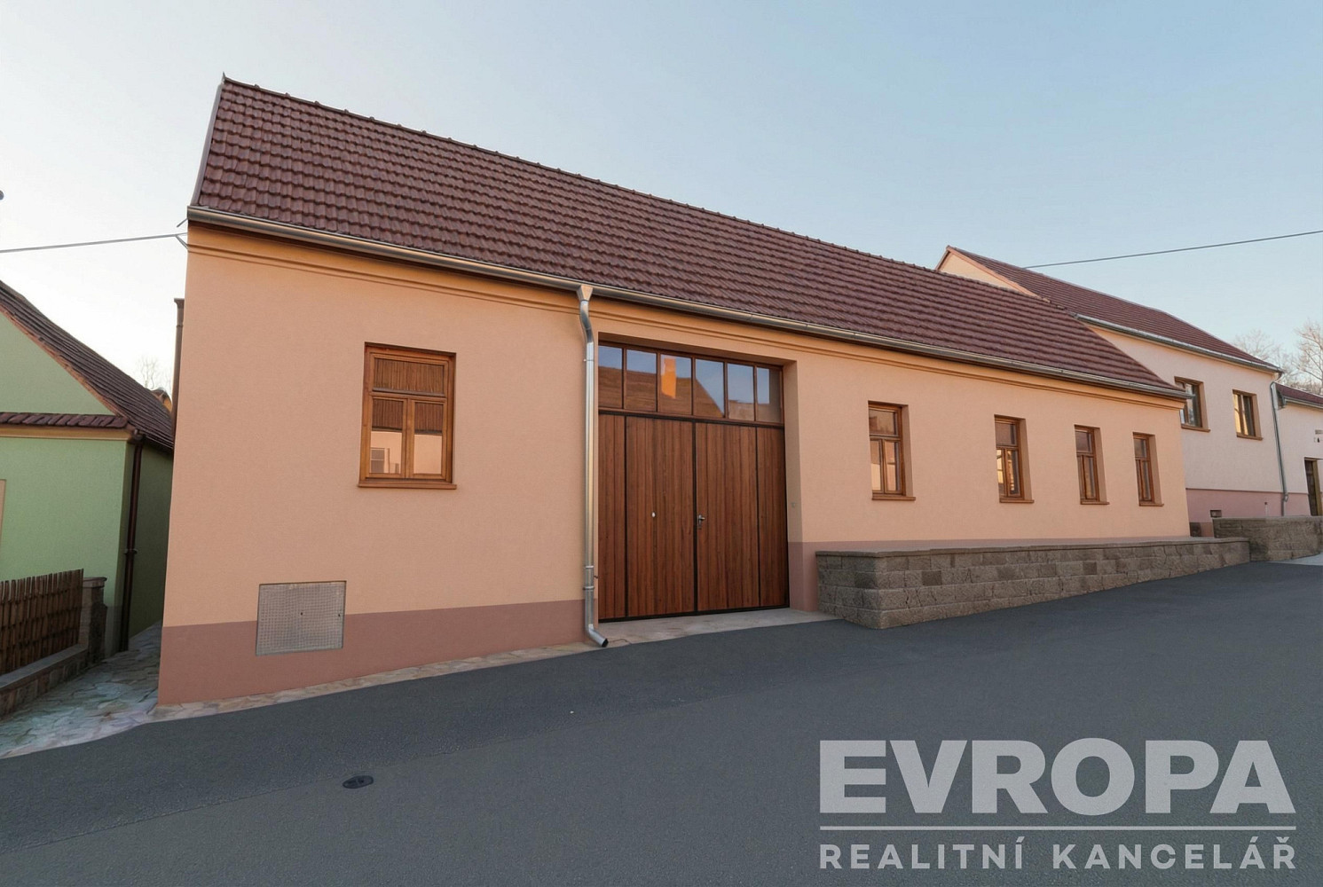 Prodej domu 120 m² s pozemkem 327 m² – fotografie 3