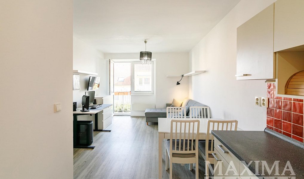 Pronájem bytu 2+kk 38 m², Jinočany – náhled fotky 6