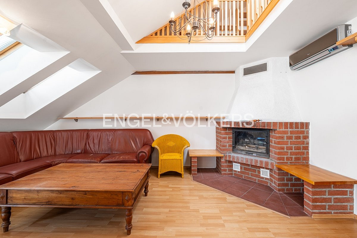 Pronájem bytu 4+kk 173 m² – fotografie 5
