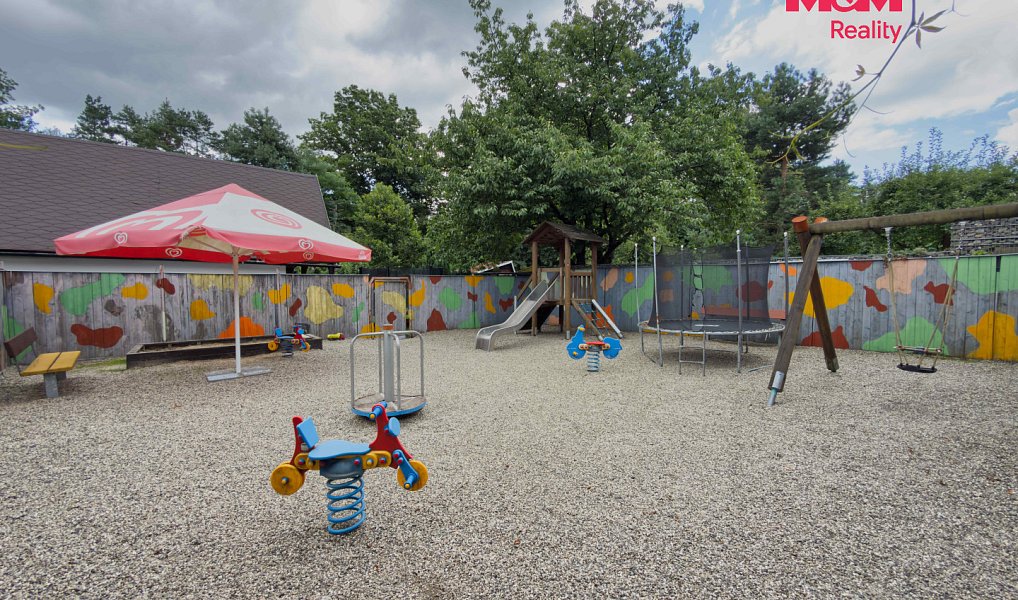 Prodej ubytovacího objektu 650 m², Karviná – náhled fotky 29