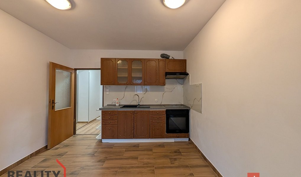 Pronájem bytu 3+kk 73 m², Klatovy – náhled fotky 3