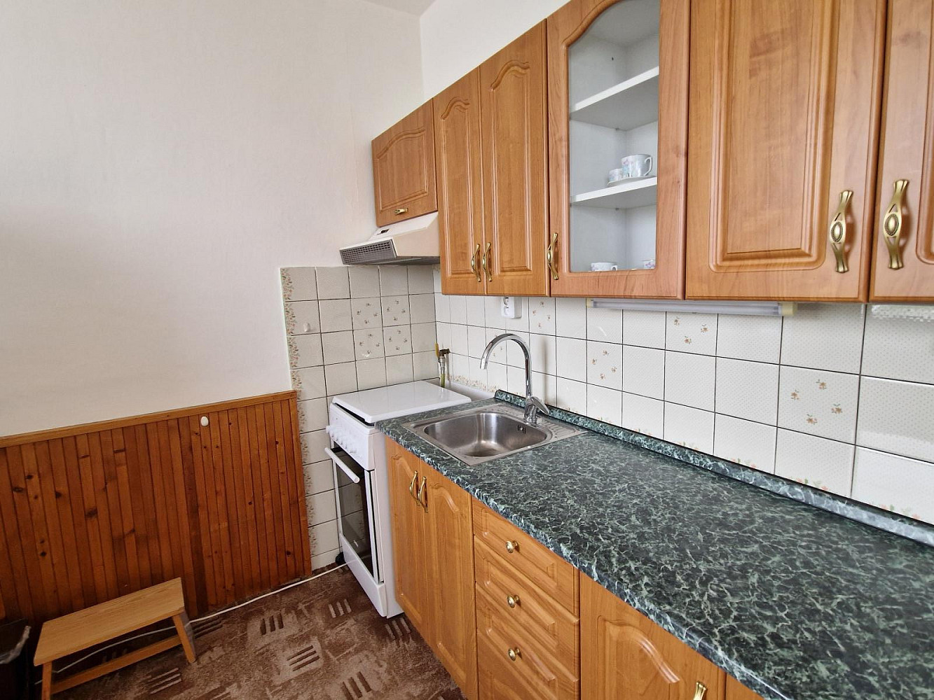 Pronájem, byt 2+1, ul. Budovatelská, Jižní svahy, Zlín, CP 45 m²