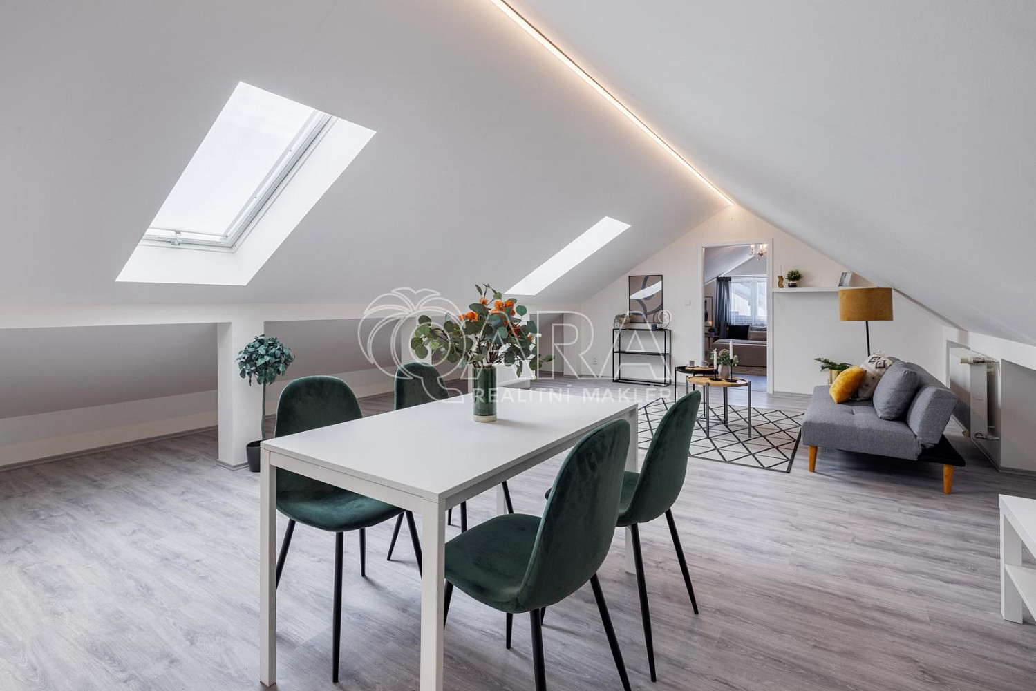 Prodej bytu 2+kk 79 m² – fotografie 4
