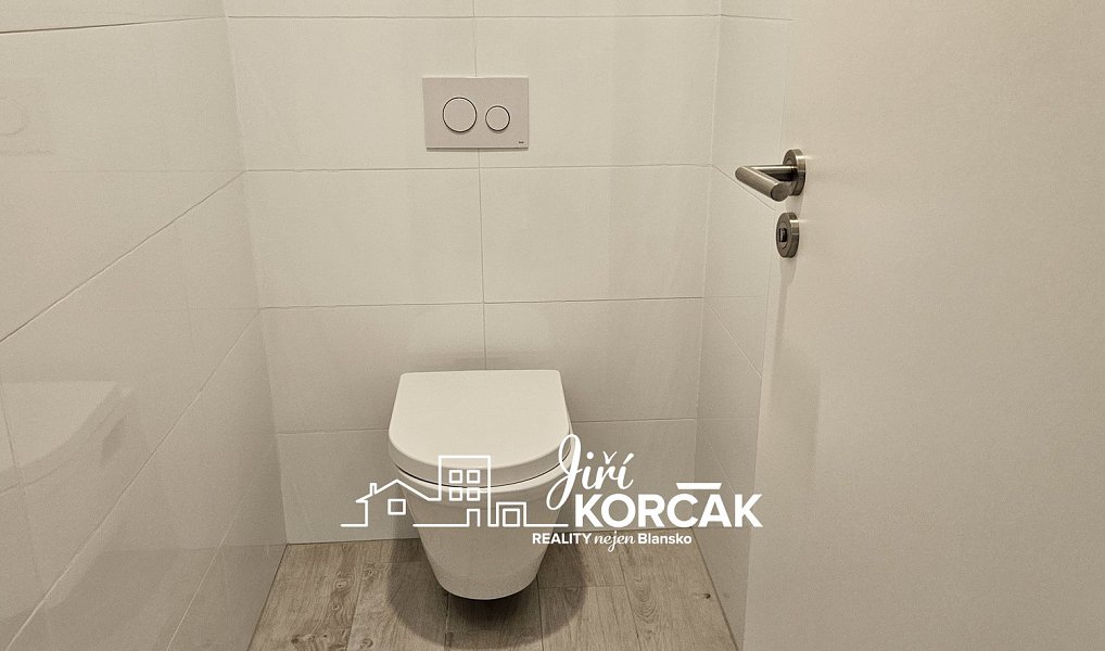 Pronájem bytu 2+kk 69 m², Slavkov u Brna – náhled fotky 22