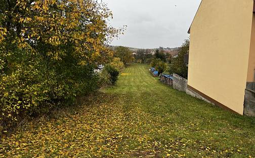 Prodej stavebního pozemku 1 266 m², Viničné Šumice, okres Brno-venkov