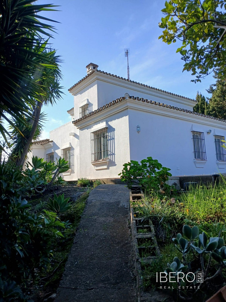 Casa 5+kk – Cádiz, Cuarteles